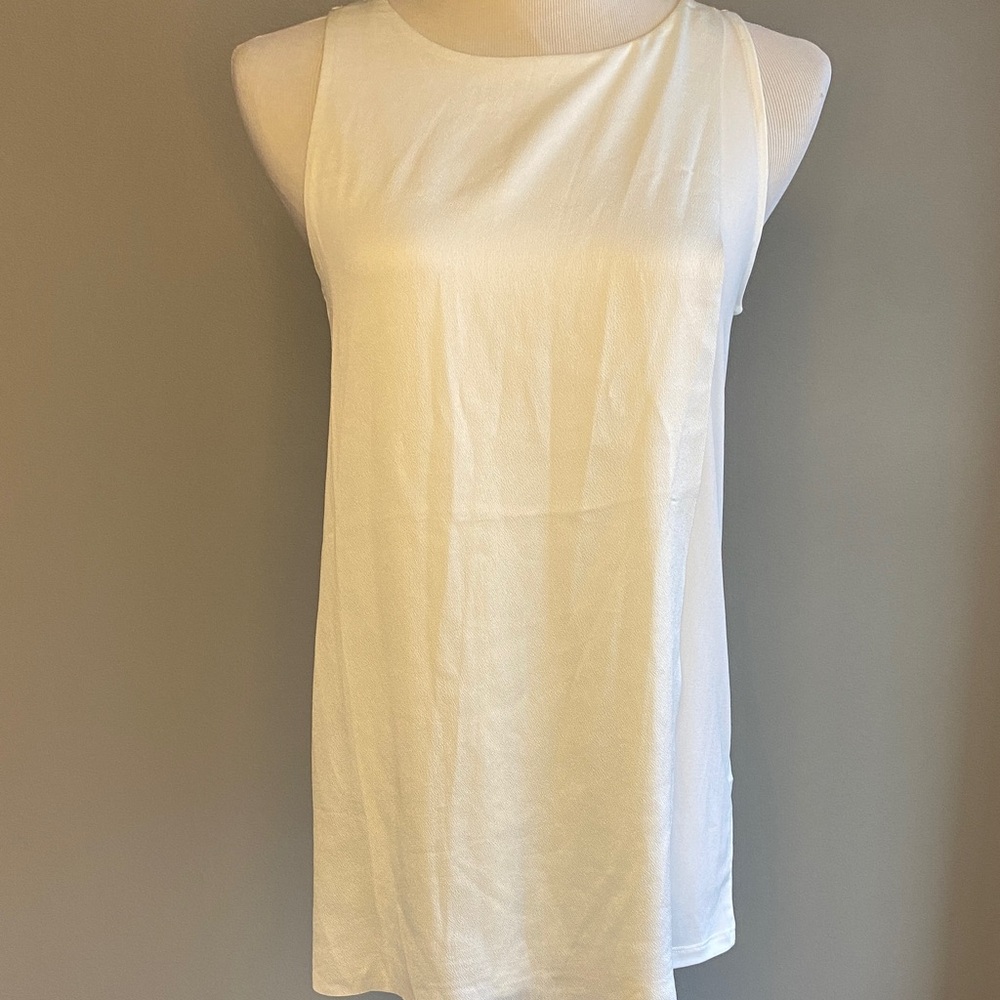 Banana Republic Elegant White Tank Top (Size XS)